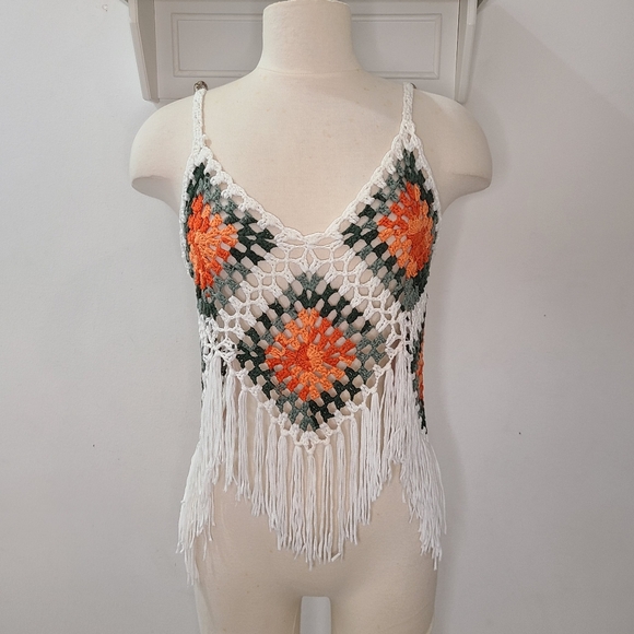 VIVID White Orange & Green Diamond Print Crochet High-Lo Fringe Tank Top Jr L - Picture 8 of 10